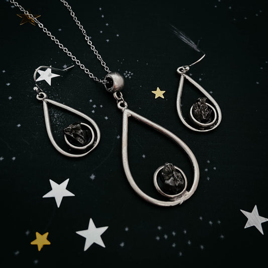 Parure de bijoux en météorite - Collier et boucles d'oreilles en forme de larme